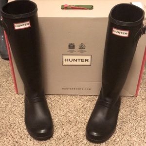 Hunter Tall Tour Wellies